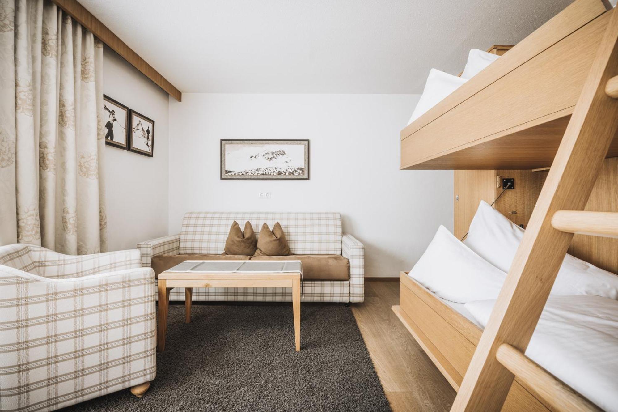Hotel Gaspingerhof 겔로스 외부 사진