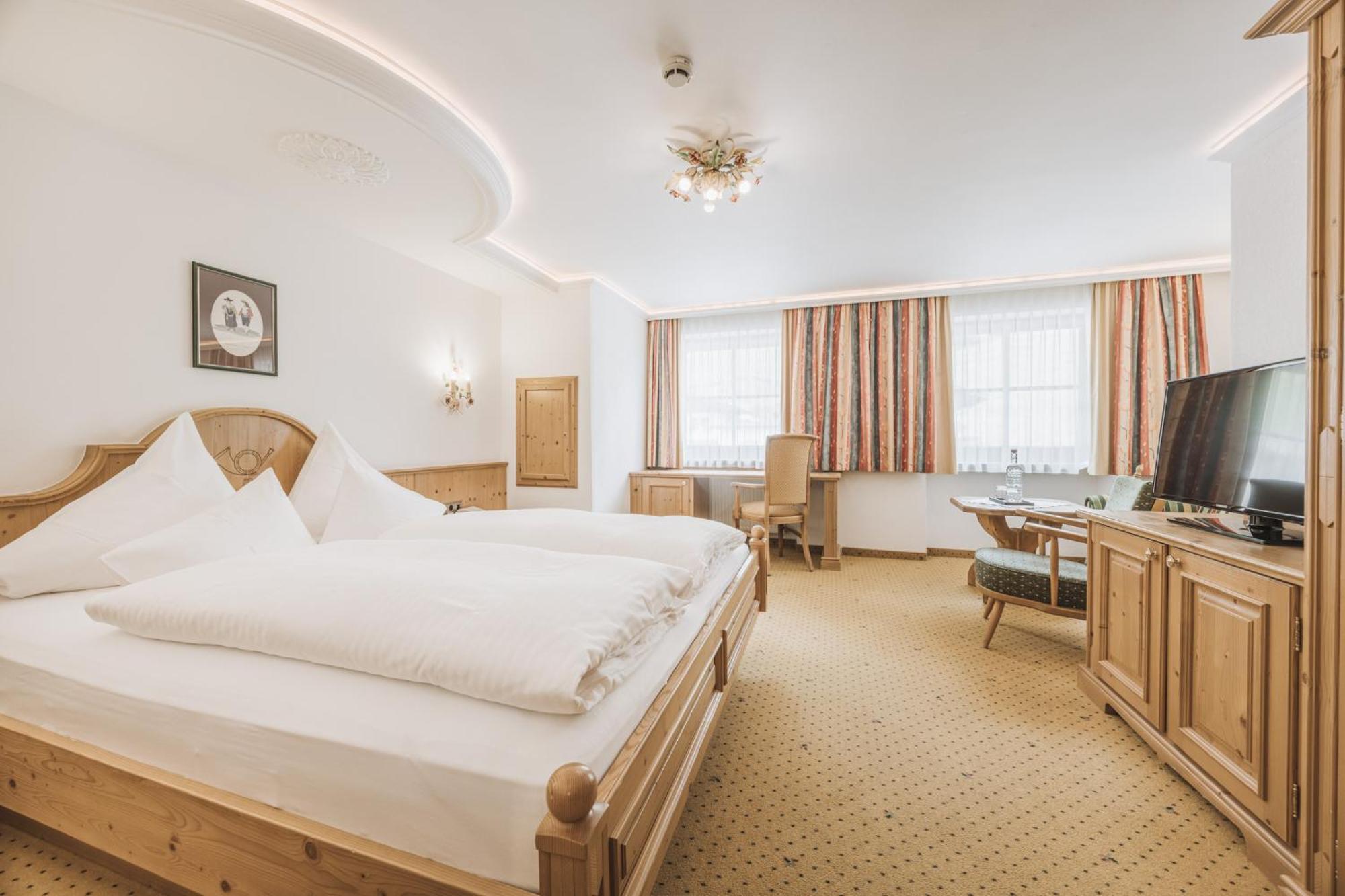 Hotel Gaspingerhof 겔로스 외부 사진
