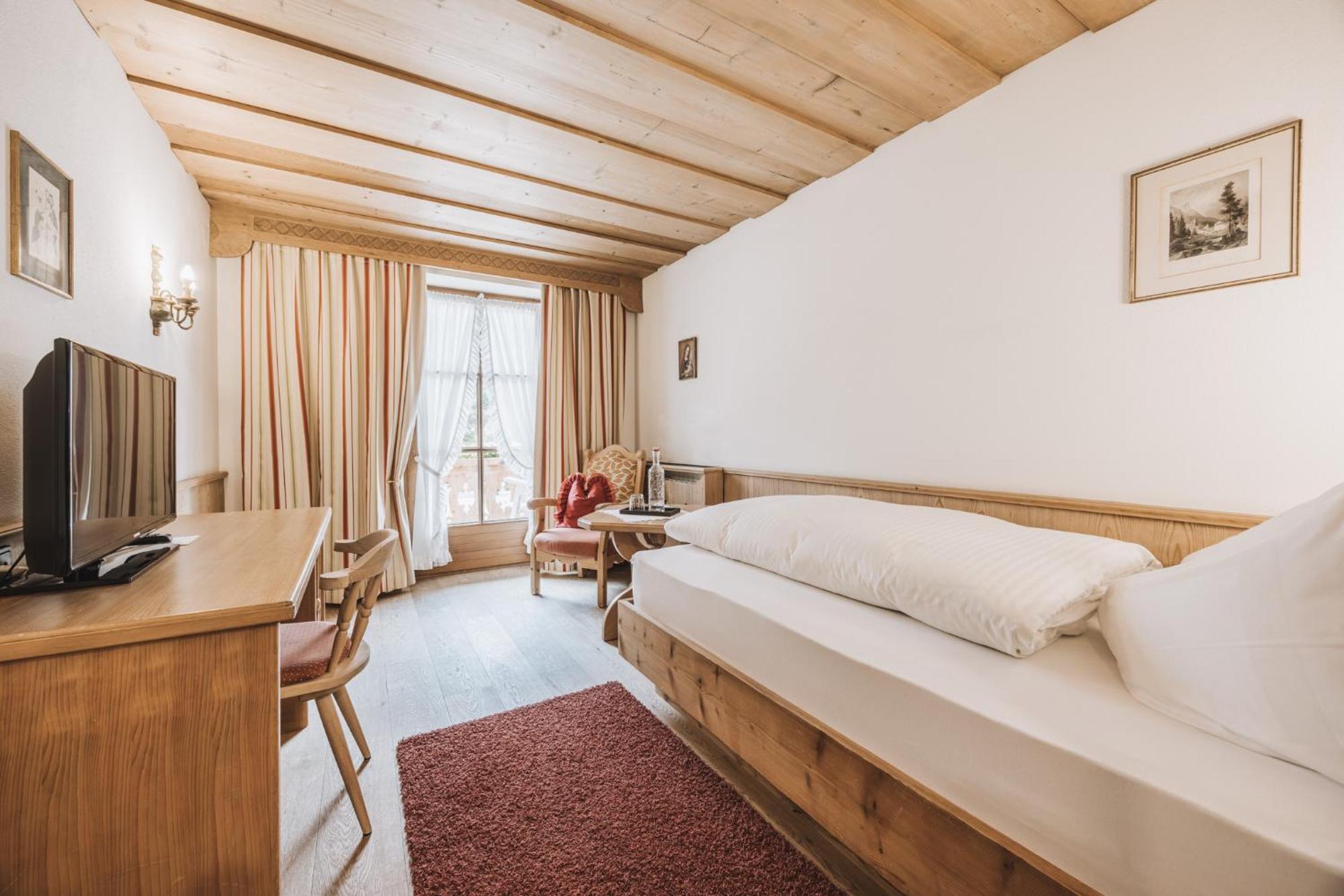 Hotel Gaspingerhof 겔로스 외부 사진